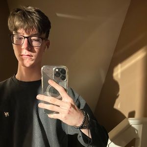 Meet your Posher, Carter